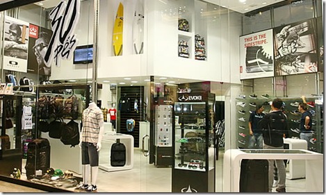 30 Pés abre novas lojas em Curitiba. | Maria Vitrine - Blog de Compras